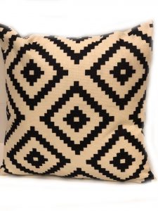 Cushion-Geometric3